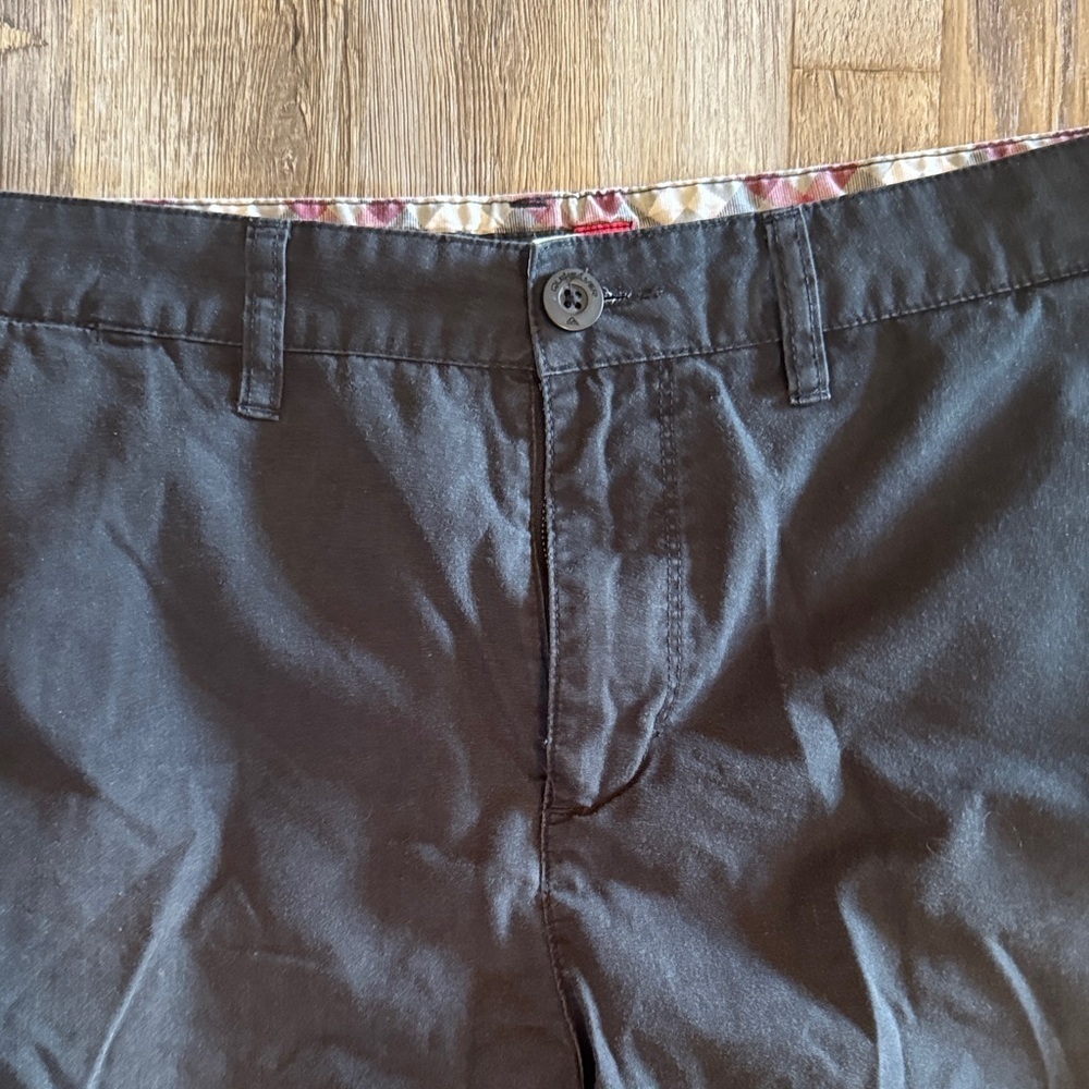 Quiksilver Men's Dark Blue Flat Front Shorts - Picture 2 of 6